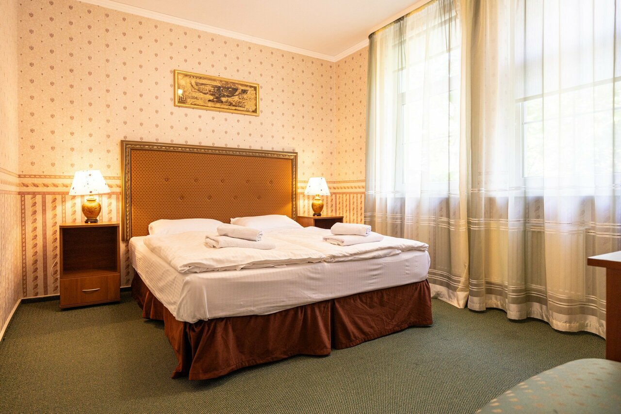 Гостиница Гренч Светлогорск