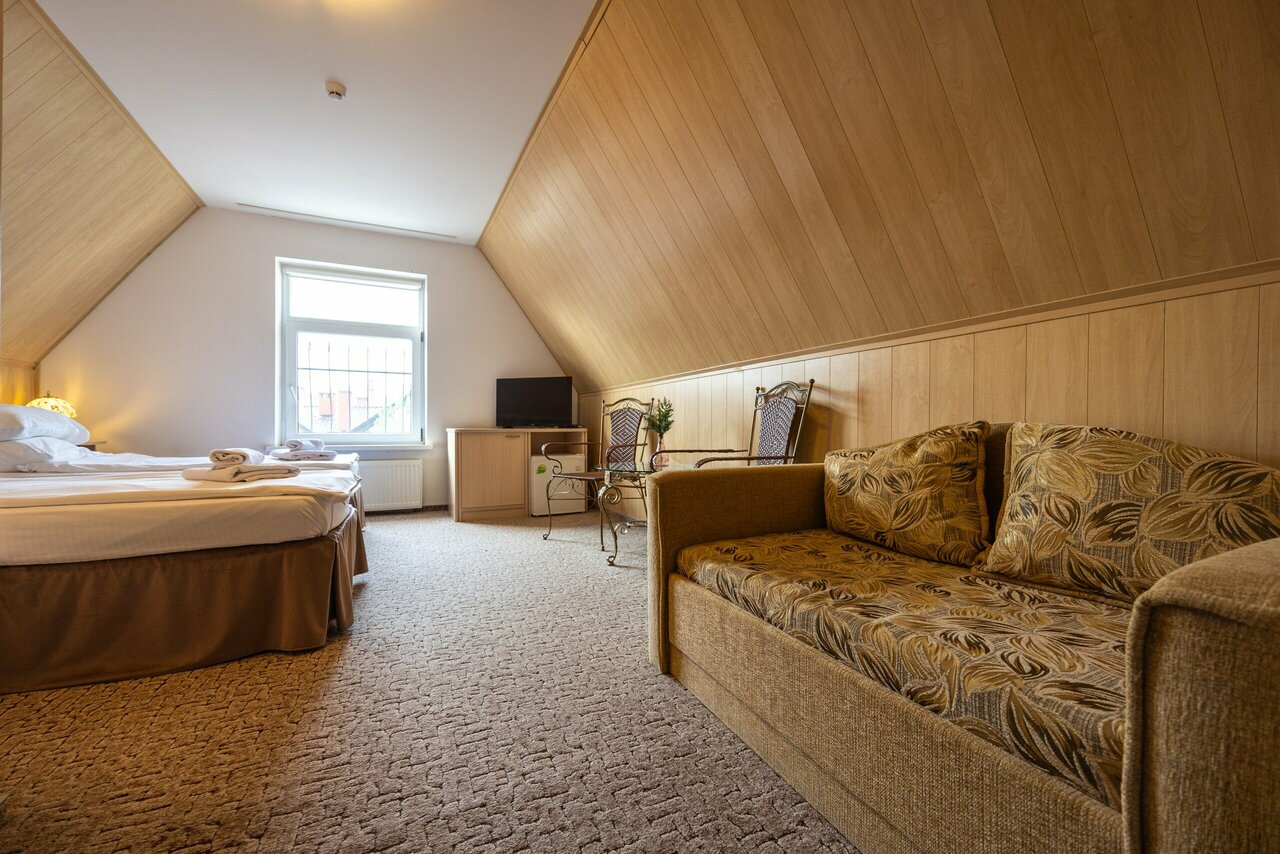 Гостиница Гренч Светлогорск