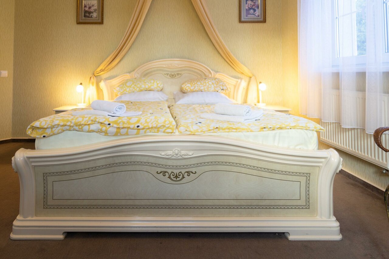 Гостиница Гренч Светлогорск