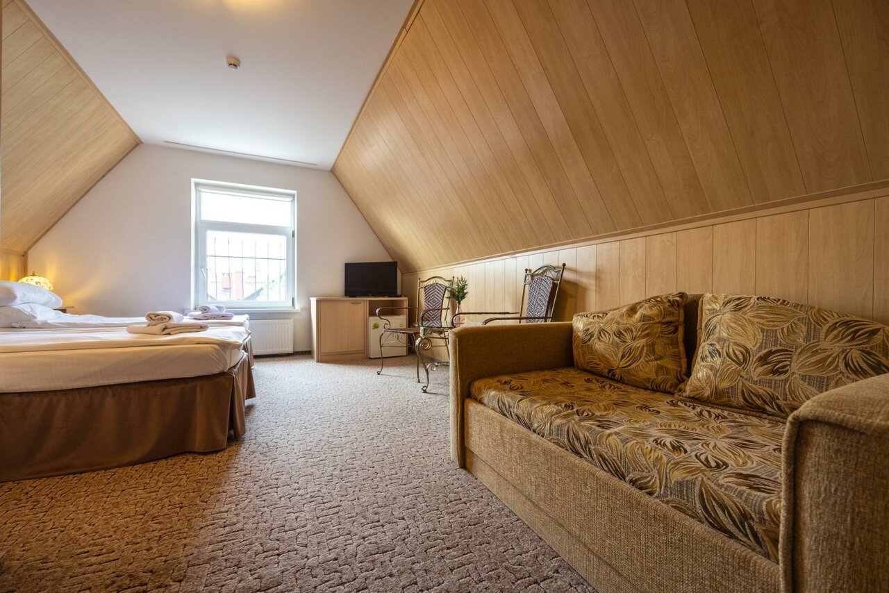 Гостиница Гренч Светлогорск