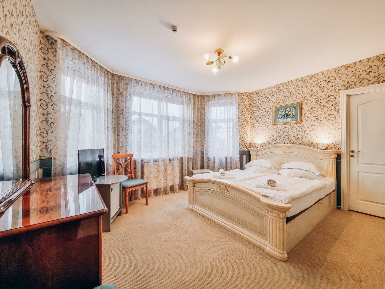 Гостиница Гренч Светлогорск