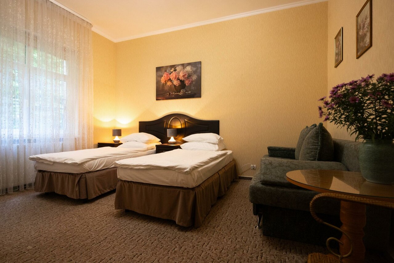 Гостиница Гренч Светлогорск