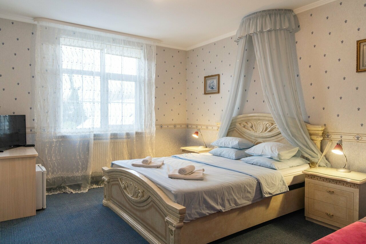 Гостиница Гренч Светлогорск