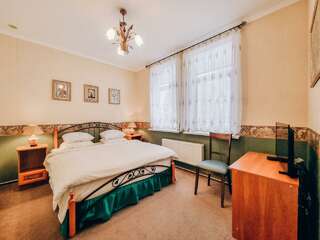 Гостиница Гренч Светлогорск Комната стандарт с 1 двуспальной кроватью-10