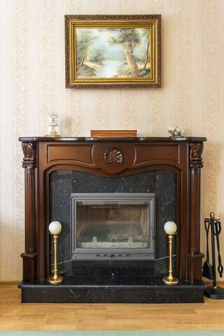 Гостиница Гренч Светлогорск 2-комнатный люкс-2