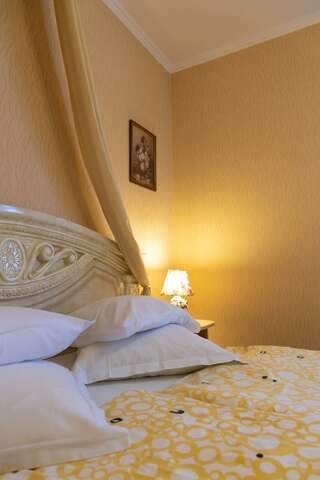 Гостиница Гренч Светлогорск Комната улучшенная с 1 двуспальной кроватью-25