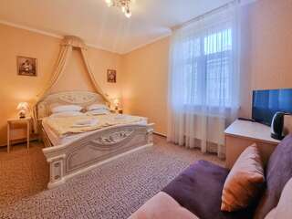 Гостиница Гренч Светлогорск Комната улучшенная с 1 двуспальной кроватью-11