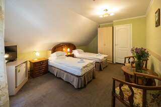 Гостиница Гренч Светлогорск Двухместный номер с 2 отдельными кроватями-2