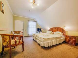 Гостиница Гренч Светлогорск Комната стандарт с 2 односпальными кроватями-2